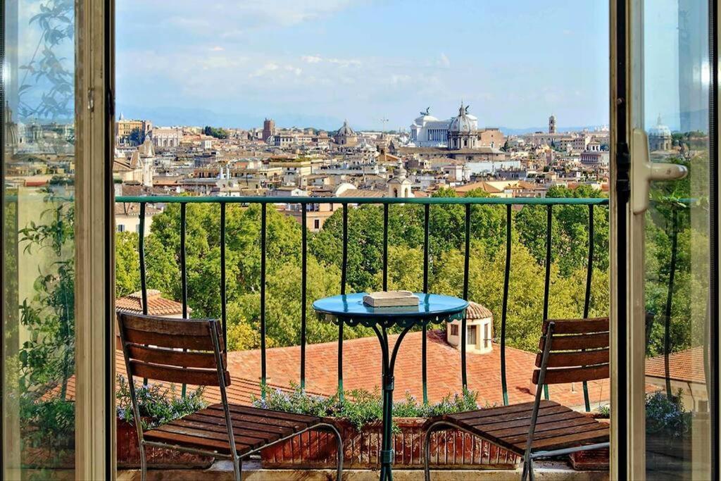 Sant'Onofrio Terrace Apartment روما المظهر الخارجي الصورة