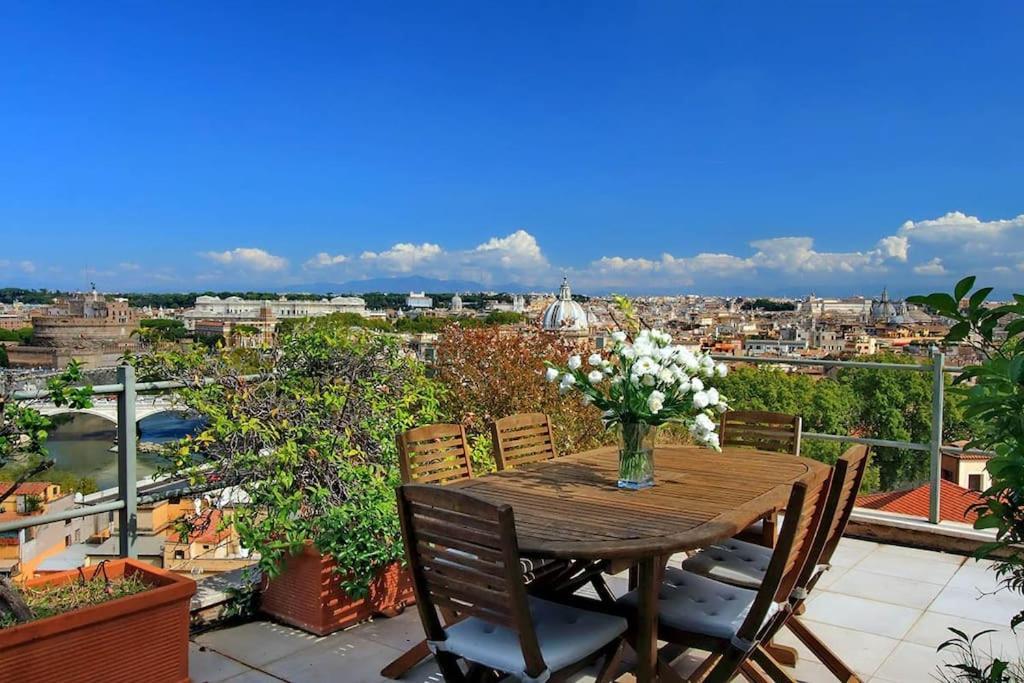 Sant'Onofrio Terrace Apartment روما المظهر الخارجي الصورة